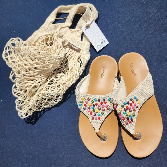 THE SAK Shana Rainbow Wood Beaded Hand Crochet Sandals & Bag Size 6 Boho Thong - Picture 1 of 16